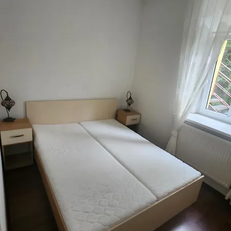 Liška Apartamento Mladé Buky