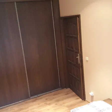 Liška * Mladé Buky
