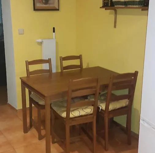 Liska Mladé Buky